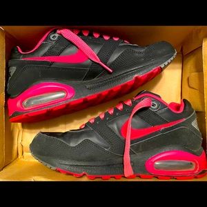 Women’s Nike Air Max Navigate